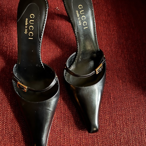 Gucci shoes. Size 36 - Picture 2 of 4